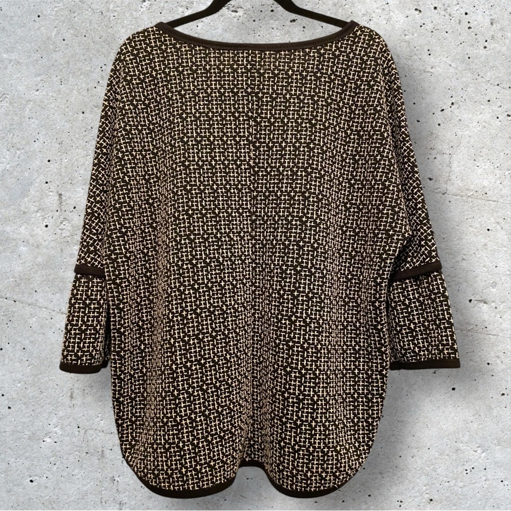 Women’s Max Studio Pullover - Picture 4 of 4